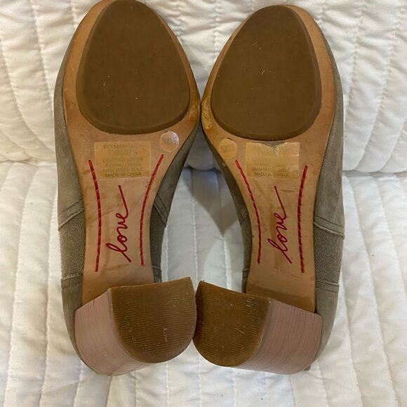 ED Ellen Degeneres Mahoney Heel Booties Women Size 7.5 - Picture 6 of 8